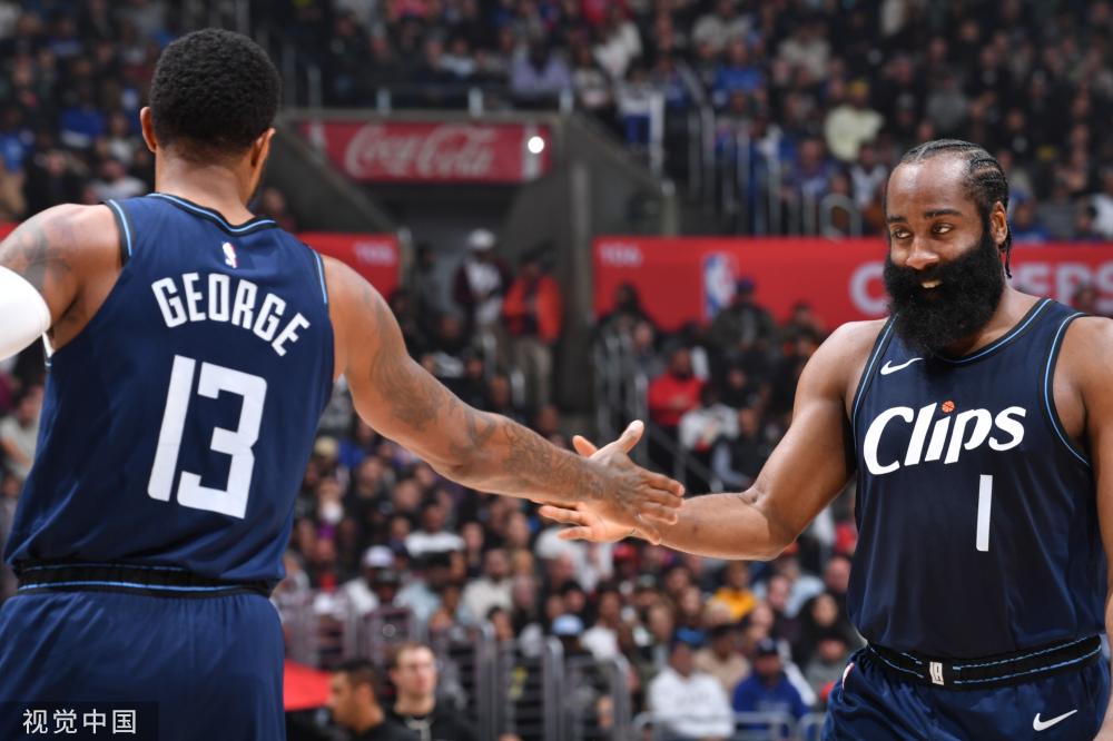 的表现增添 的表现增添